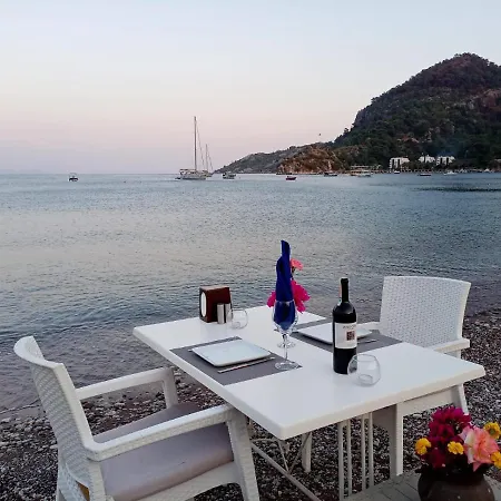 Oba 09 Restaurant-motel-beach B&B 말마리스